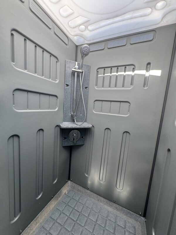 portable shower NeoLav Classic Inside View2